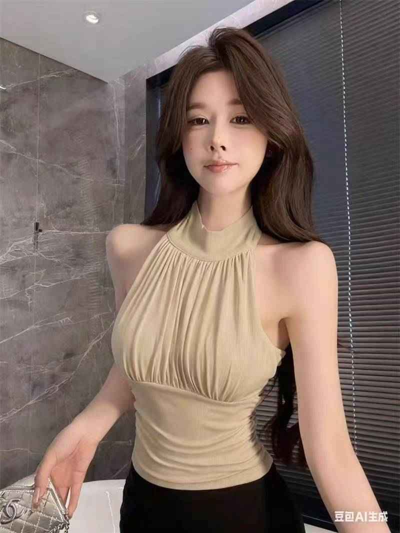 Womens Fashionable And Sexy Halter-Neck Slim-Fit Top
