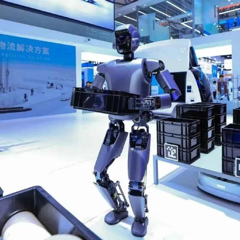 Industrial Humanoid Robot Walker S1 Factory Handling Solutions AI Artificial Intelligence Humanoid Service Robot Price